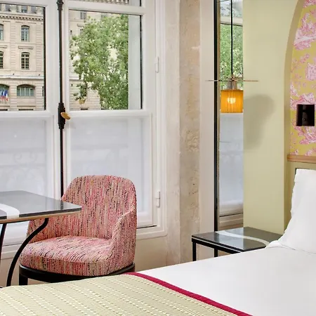 Les Rives De Notre-dame Hotel París