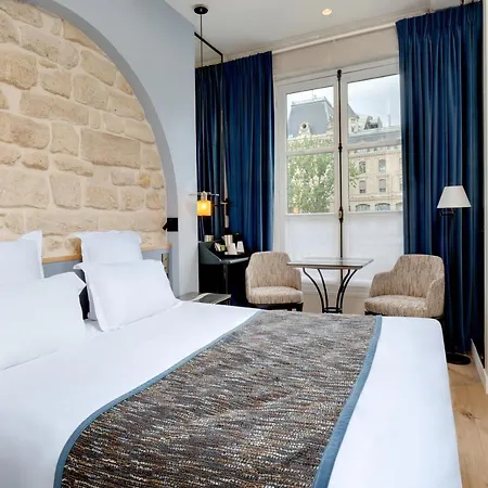 Hotel Les Rives De Notre-dame
