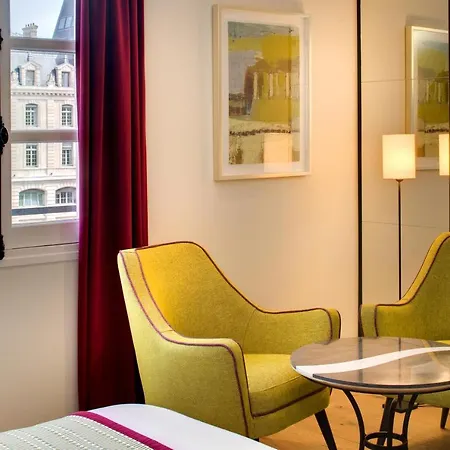 Hotel Les Rives De Notre-dame 4*
