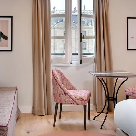 Hotel Les Rives De Notre-dame