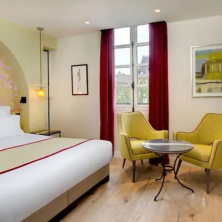 Hotel Les Rives De Notre-dame 4*