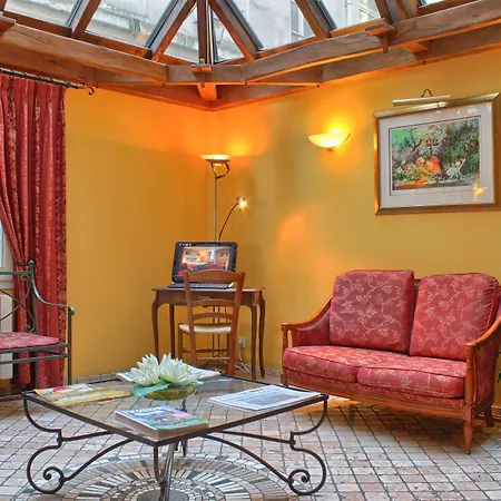 Les Rives De Notre-dame Parigi