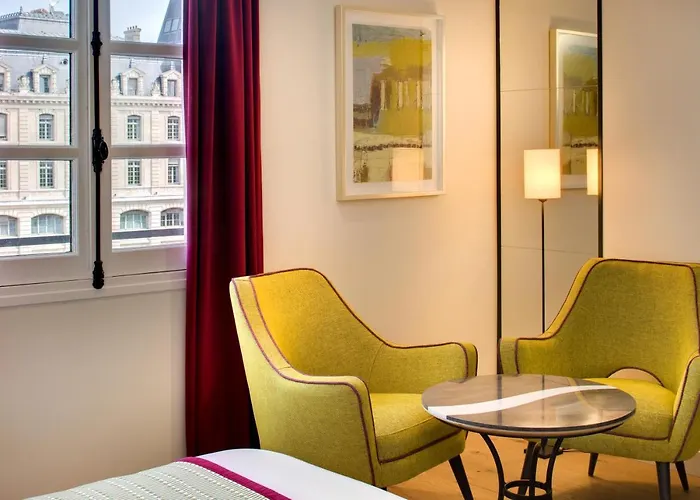 Hotel Les Rives De Notre-dame 4*