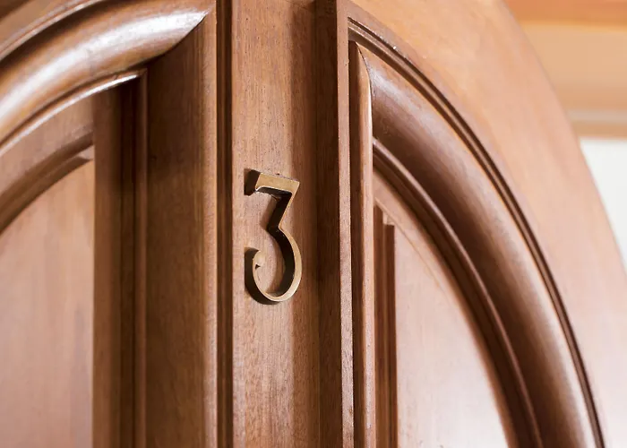 Les Rives De Notre-dame 4*