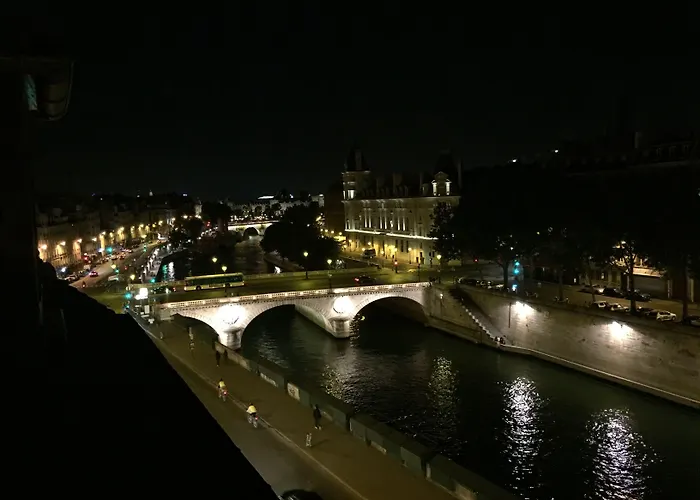 Les Rives De Notre-dame 4* Paris