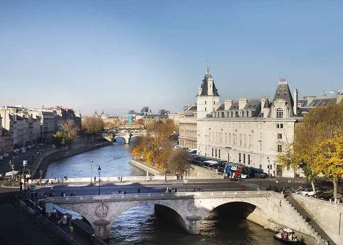 Les Rives De Notre-dame