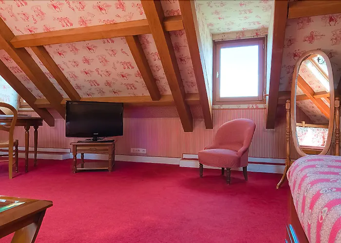 Hotel Les Rives De Notre-dame 4*