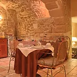 Hotel Les Rives De Notre-dame