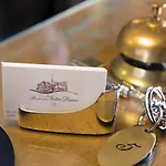 Hotel Les Rives De Notre-dame